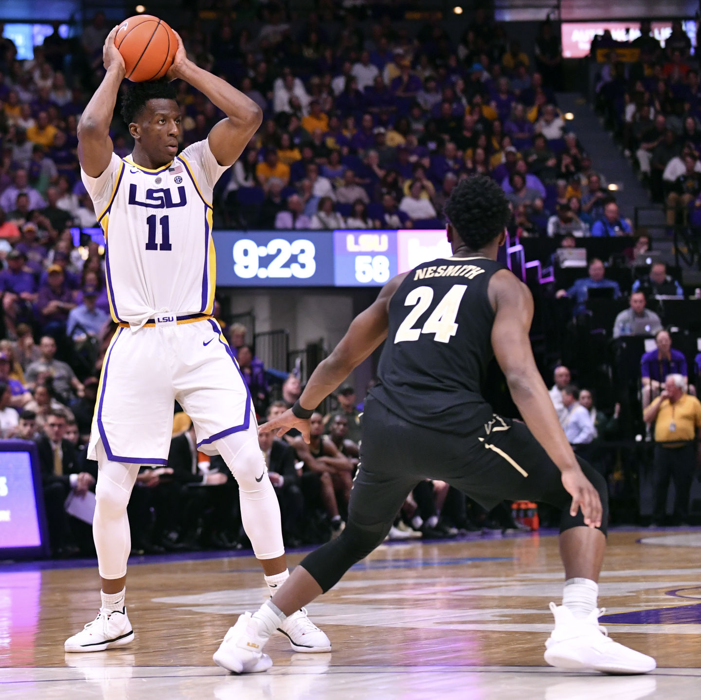 lsuvanderbiltbasketball.031019 HS 1621.JPG